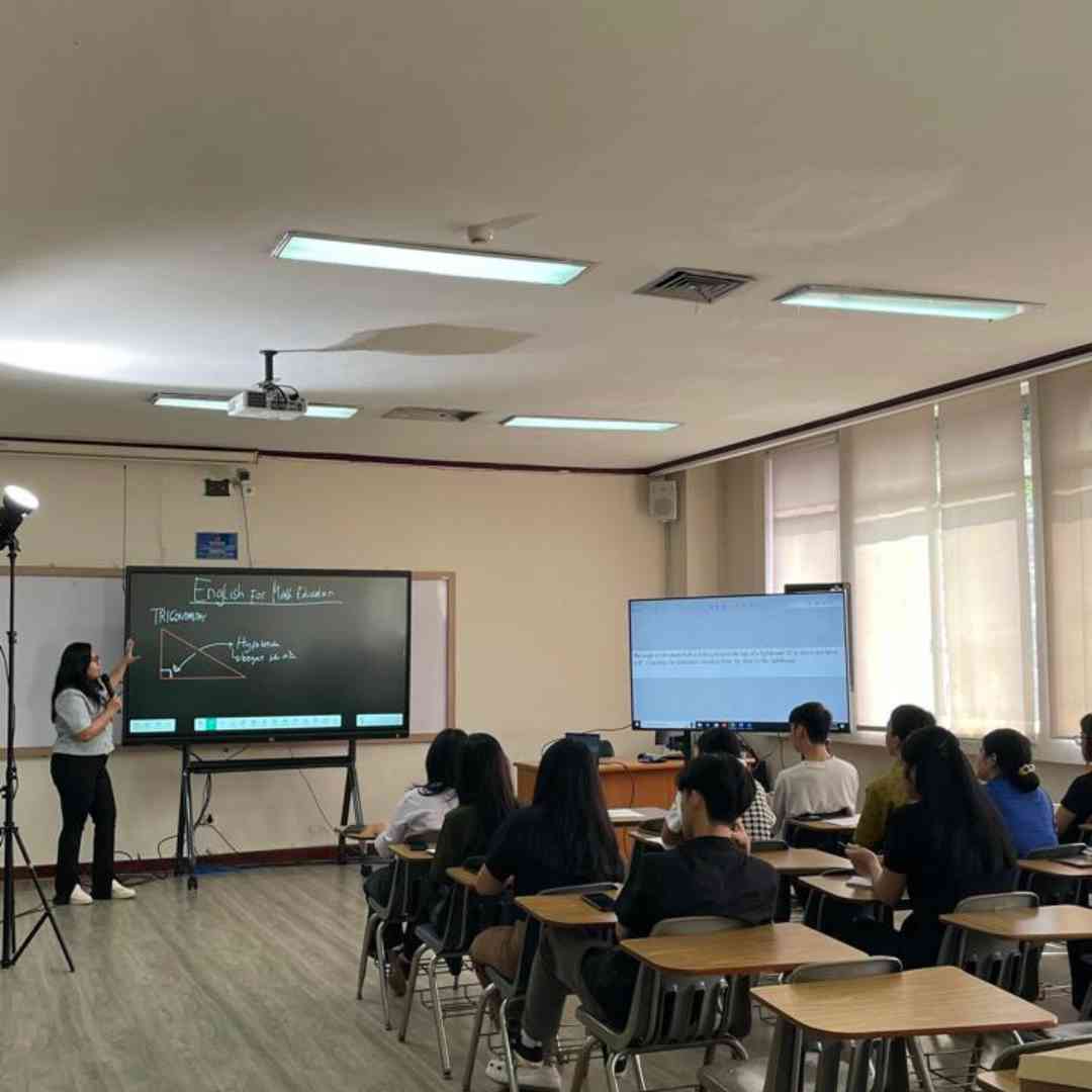 UPH Raih Dana Hibah Rp400 Juta untuk Inovasi Smart Classroom, Wujud Komitmen Pendidikan Modern